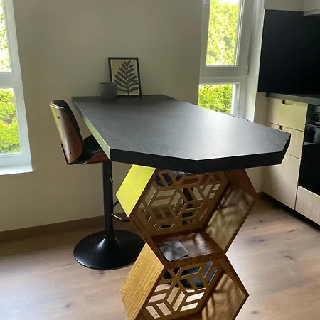 Hexagon * سيغيد